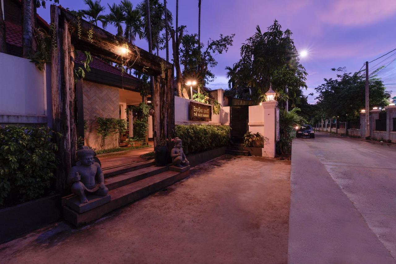 Hotel The Oasis Harbor Siem Reap Exterior foto