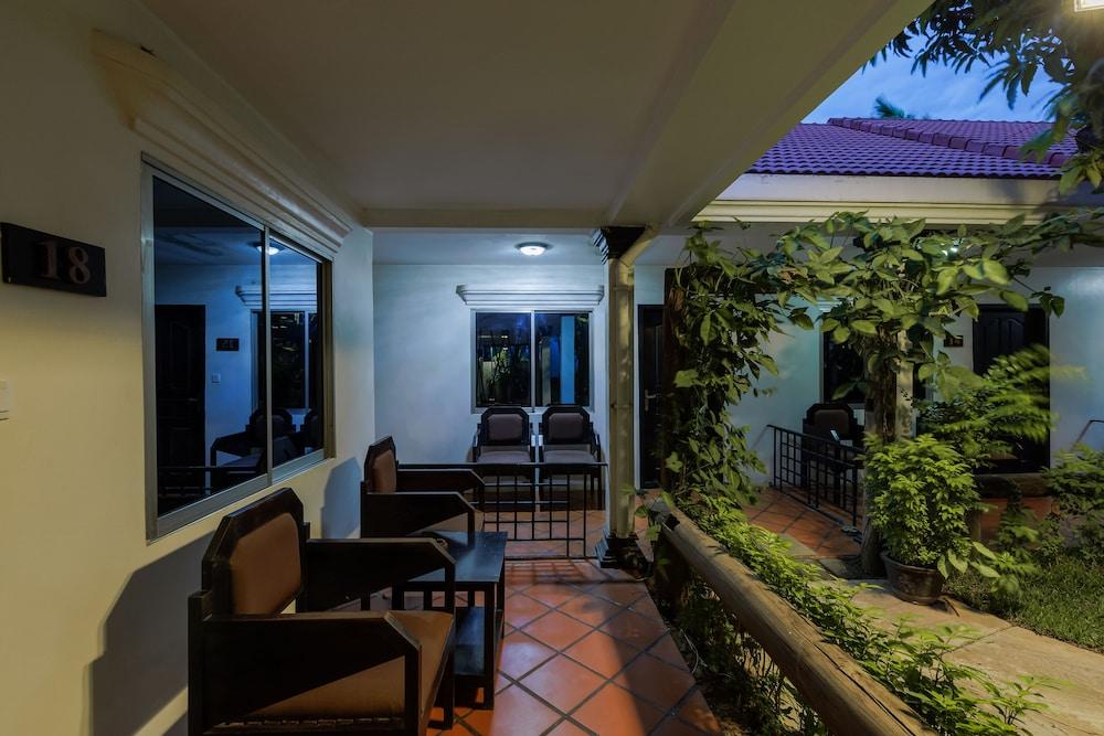 Hotel The Oasis Harbor Siem Reap Exterior foto